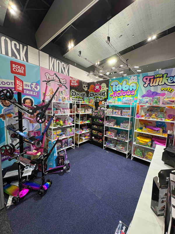 Trade Show Booth Fit Out | Overlap Seamless Design