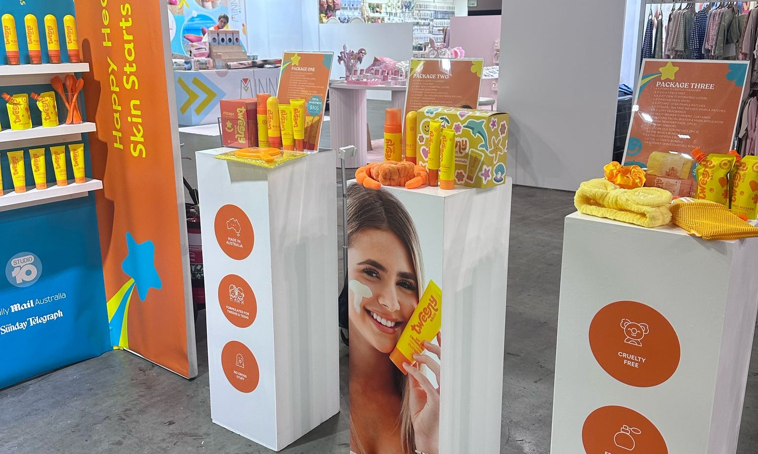 Tweeny_Skin_-_Tradeshow_0.jpg